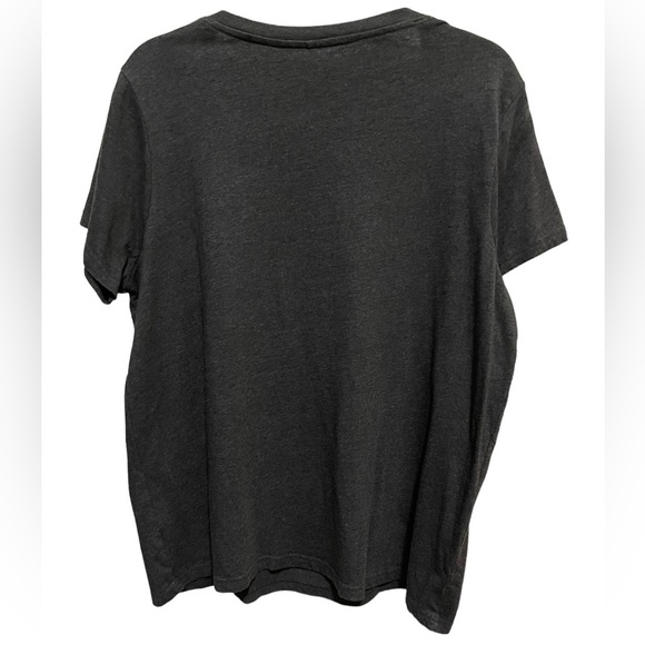 NBC Store - Wine, Tissues, This is Us - T-shirt - XL - comfy , loose fitting - Picture 3 of 3